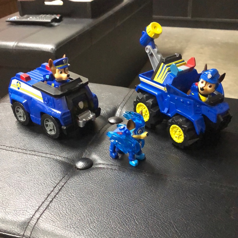 Bundle of Paw Patrol Toys- Plus Light up Mighty Pups Chase